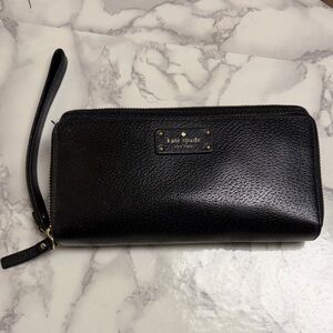 Kate Spade black leather wallet wristlet